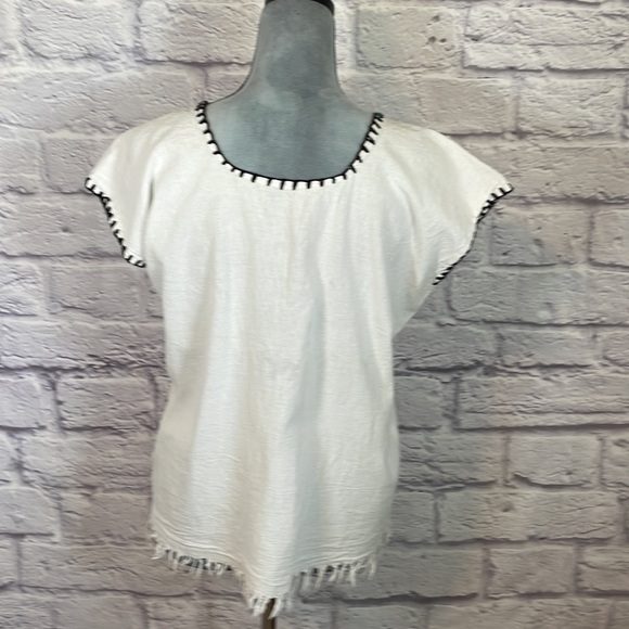 Boho mexi-boho embroidered fringe blouse - Picture 3 of 3